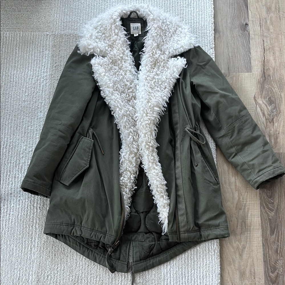 GAP Green and White Utility Jacket with Faux Fur Lining